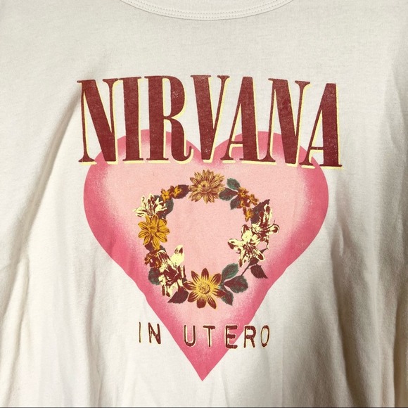 FREE PEOPLE NWOT Nirvana In Utero Heart Shaped Box Band Tee Shrunken XL - Picture 3 of 7